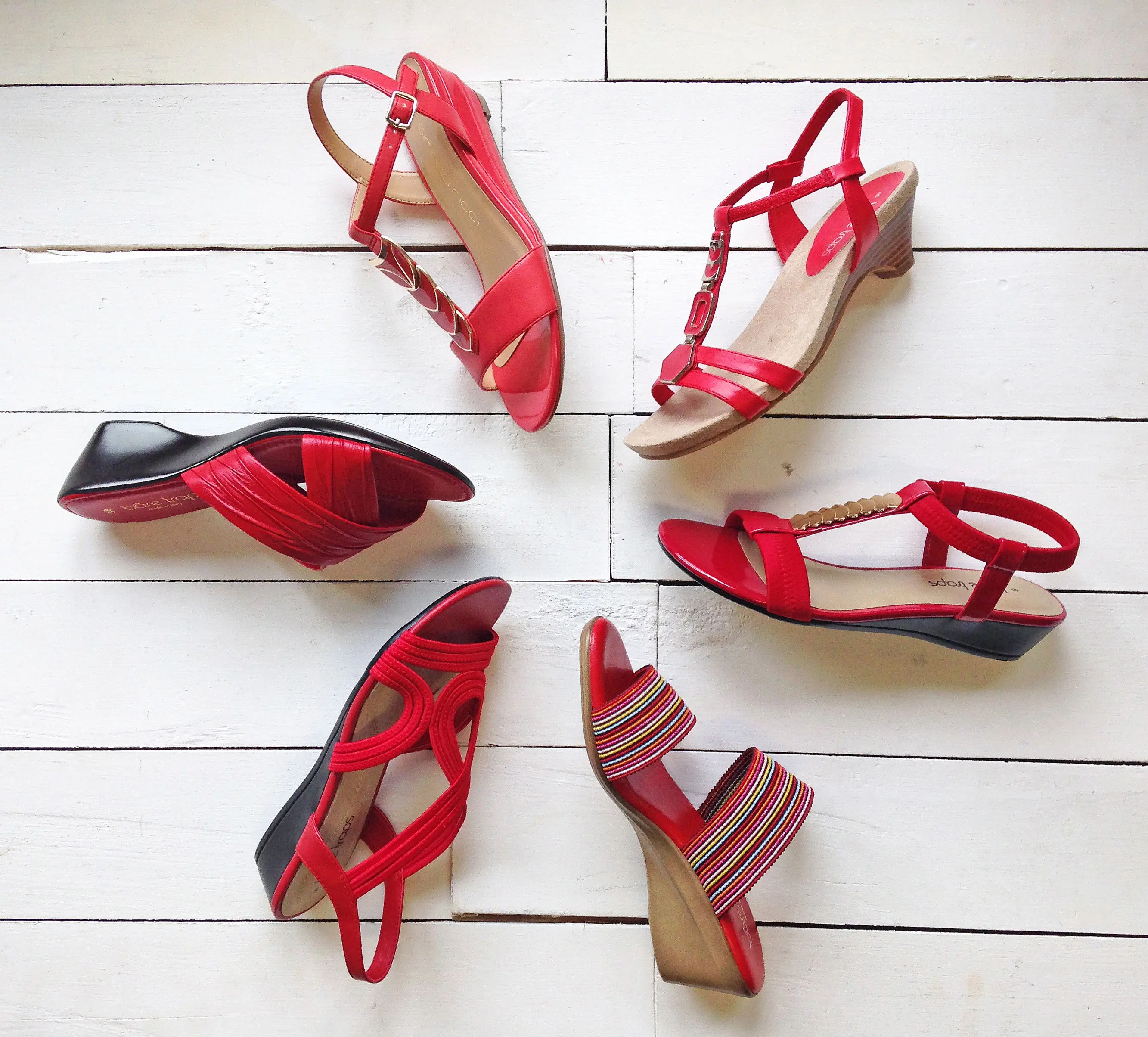 baretraps daisy sandals