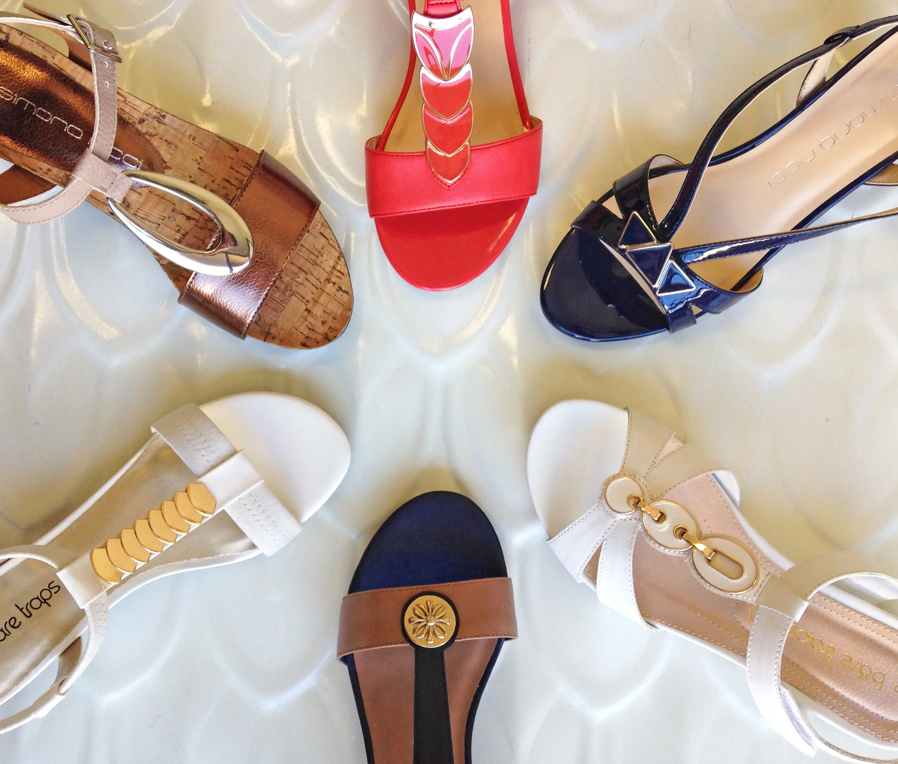 baretraps daisy sandals