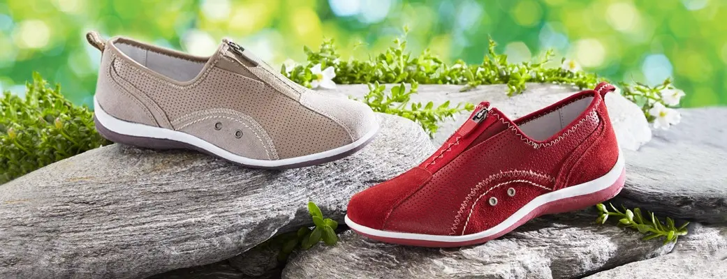 Leather comfort shoes online for women