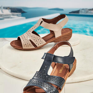 Bare Traps Leather Sandal AMALIA
 - Low Wedge
 - Velcro Adjustable
Navy and Taupe
Just $69.95
https://www.baretraps.com.au/buy/shoes~leather/amalia-taupe
 #leathersandals #sandler #comfortshoes