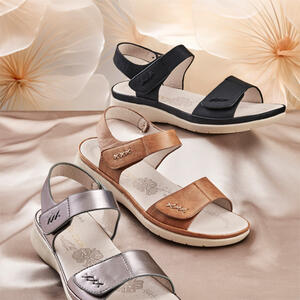 JOTTER Comfort Velcro Sandal
 * Twin Velcro
 * 2-Part Wedge
 * Comfort Insole
Black, Pewter and Tan
Just $69.95
https://www.baretraps.com.au/buy/shoes~sandals/jotter-tan

 #comfortshoes #sandals #springwear