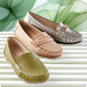 Bare Traps Winter Moccs
https://www.baretraps.com.au/shoes~moccs
Low Wedges
Soft Uppers
From $59.95

 #mustyle #ComfortAndStyle #casualshoes #casualshoe #smartcasual #instashoe #hushpuppy #newshoes #luvshoes #Winterwear #womensshoes