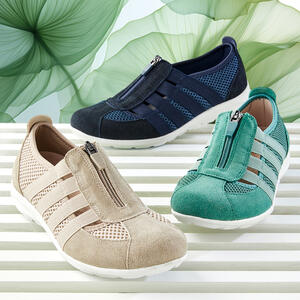 BRADY by Freedom - A Bare Traps brand
 - Zip Elastic Suede Leather Jogger
 - 5 colours
 - Sizes 36 to 42
 - Full leather footform sock
 - Flexi Rubber sole
Just $79.95
https://www.baretraps.com.au/buy/shoes~sport-casuals/brady-navy
Instore or Online NOW

 #casualshoes #fashionjogger #wedgesneakers #navyshoes #redshoes #suedeshoes #sneaker #mustyle #sportscasual #brisbanestyle #ComfortAndStyle #alldayshoes #queensland #autumnshoes