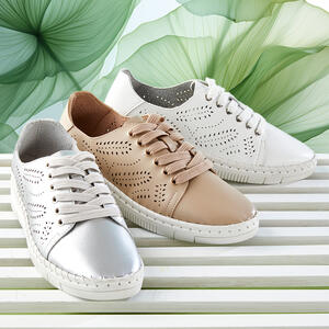 Bare Traps -Breezy Sneaker- VERITY
 * Leaf Punch Design
 * White Rubber wedge
 * Silver, Taupe, White
 * 36 to 42
Instore and Online NOW
Just $59.95
https://www.baretraps.com.au/buy/shoes~sport-casuals/verity-white

#sneakers #autumnshoes #lifestyle  #sotd