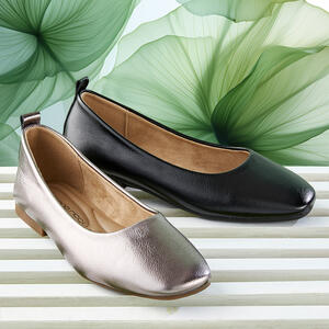 Bare Traps FILO Ballet
 * Soft Upper
 * Flexible Comfort Flat sole
 * Black and Pewter Metal
https://www.baretraps.com.au/buy/shoes~flats/filo-pewter

 #BalletFlats #flats #style #styleandfashion #fashionblogger #chic #comfortshoe #smartshoes