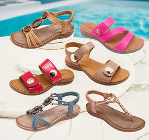 SANDAL SALE now on
* Footbed Sandals from $49.95
https://www.baretraps.com.au/shoes~footbed-sandals
In store or Online
