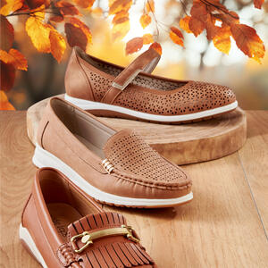 RRESH LOOKS for Autumn by BARE TRAPS
 - Bond / Fringe Mocc
 - Biscay / Punched Mocc
 - Bimble / Punched Mary-Jane
https://www.baretraps.com.au/new