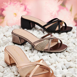 TAPAS Heel slide by Simona Ricci
 - Smooth X Straps with matching Canvas Strap
 - Low Heel Chic
Online and Instore now
Only $49.95
https://www.baretraps.com.au/buy/shoes~slides/tapas-pewter

#heels #slides #luvshoes