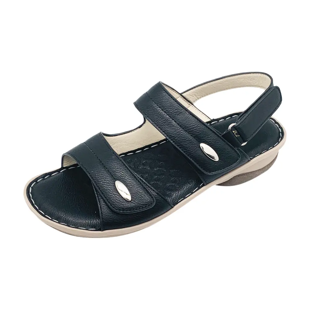 black bare trap sandals