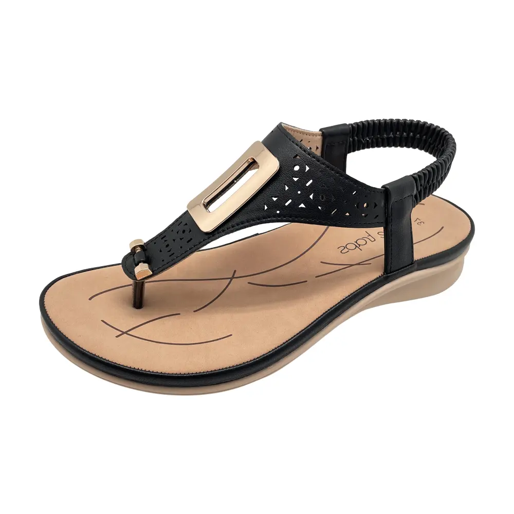 Poncho Black Baretraps Sandals dressy thong