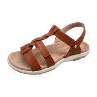 Poppy Tan