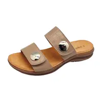 Press Taupe